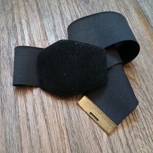 Vintage Pearl Elastic Black Velvet Belt.